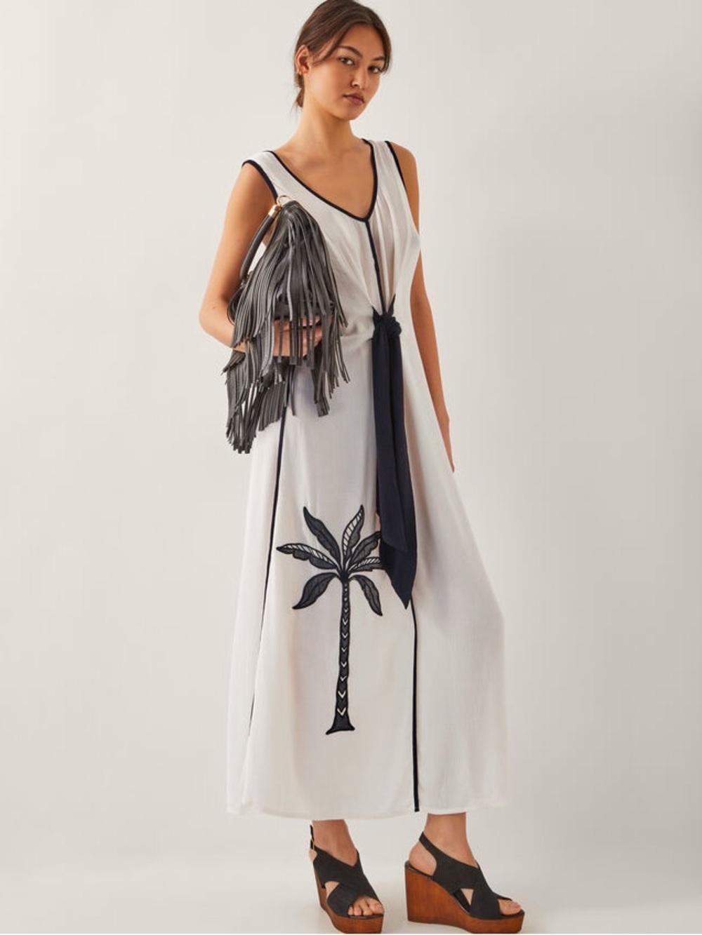 MONSOON LONDON -  NYLA EMBROIDERED TIE MAXI DRESS - WHITE/BLACK TRIM - BNWT - XL